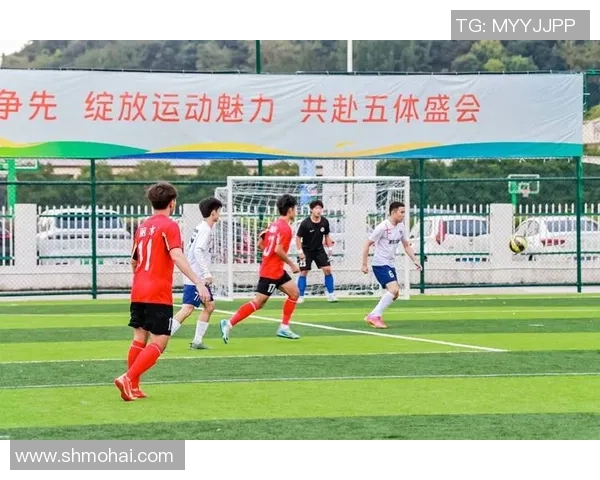 京东足球球衣热销中，尽享舒适与时尚，助你在球场上尽显风采